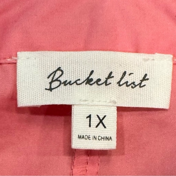 Bucket List women’s Size 1X Pink Ruffle Blouse Button Down NWOT - Picture 4 of 7